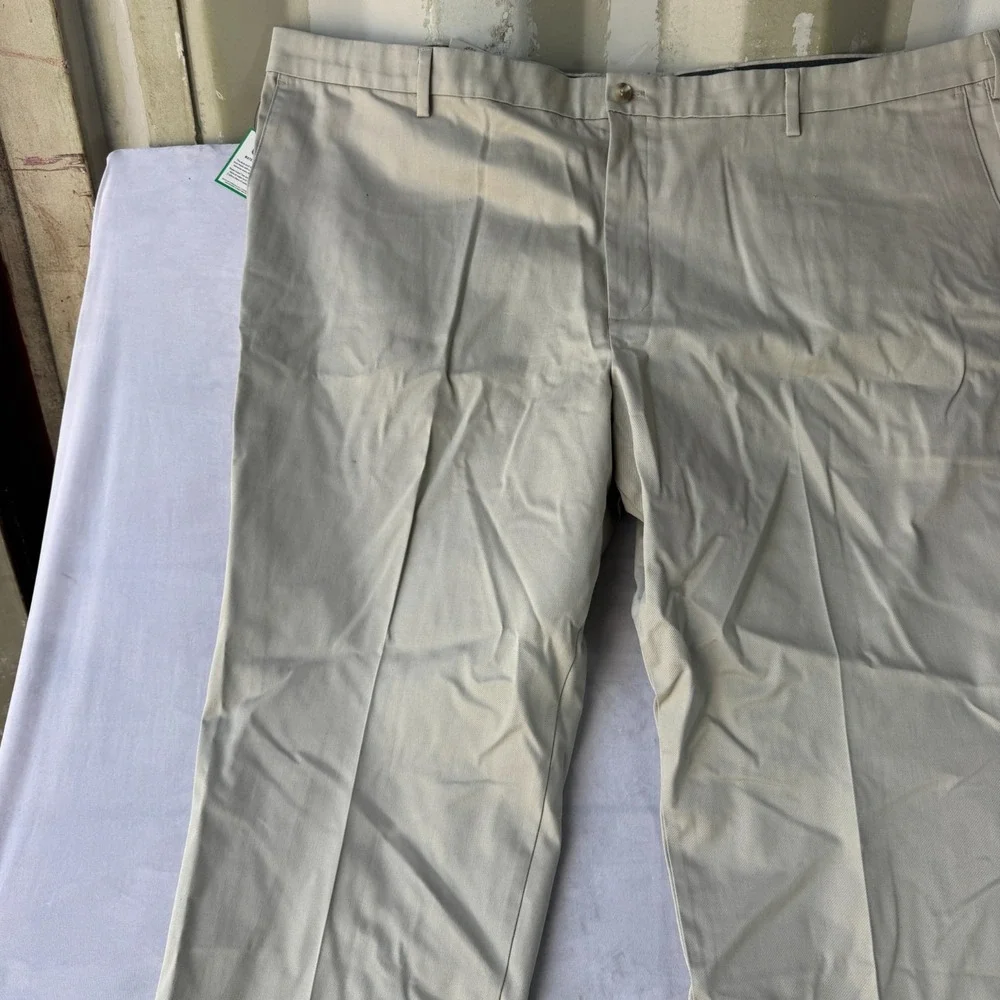 Dockers Signature Iron Free Khaki Pants Mens 54x30 Olive Green Classic Fit